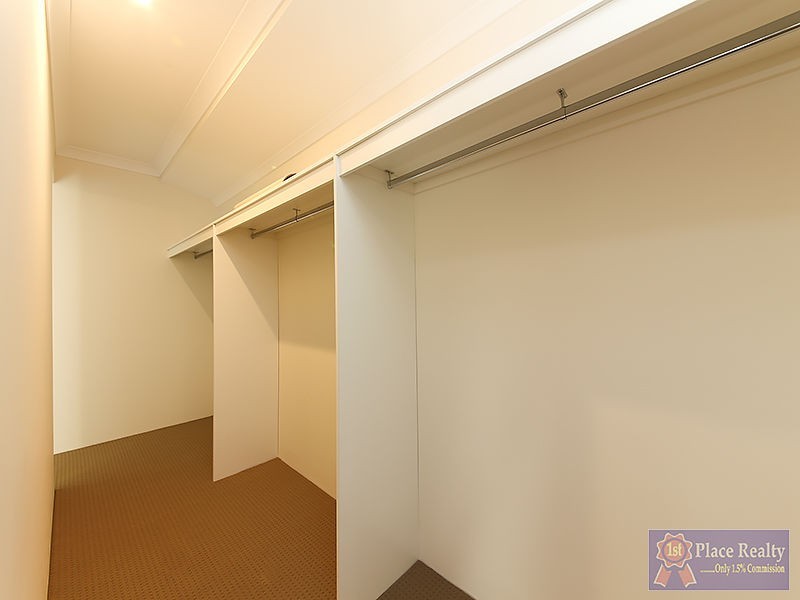 30 Pinehurst Loop, Meadow Springs WA 6210