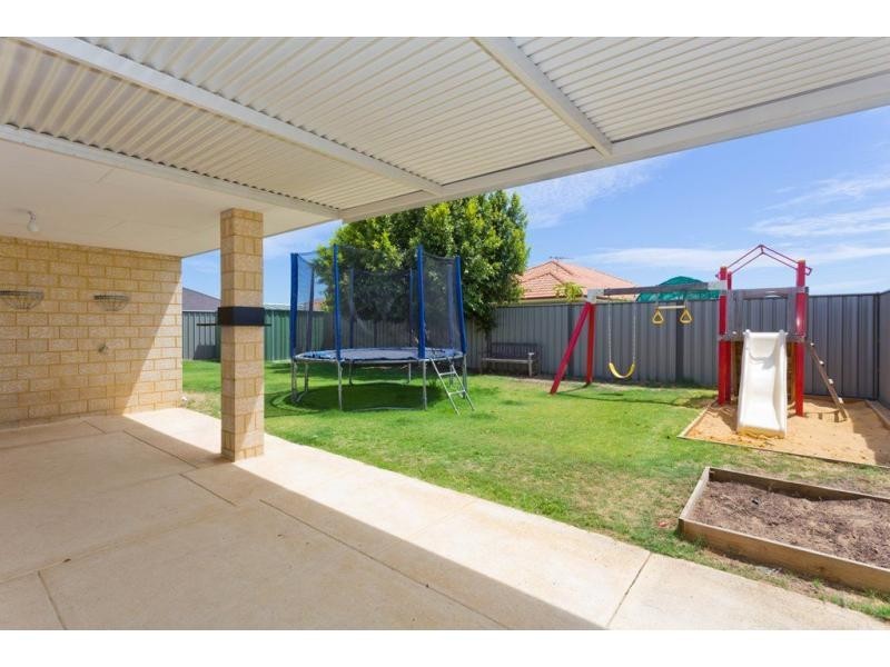 8 Galena Brace, Baldivis WA 6171