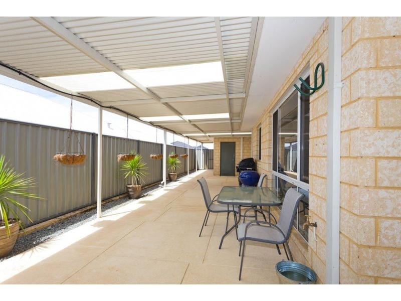 8 Galena Brace, Baldivis WA 6171