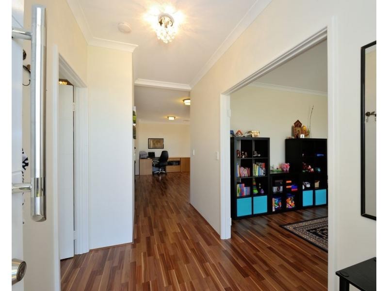 17 Jutland Avenue, Baldivis WA 6171