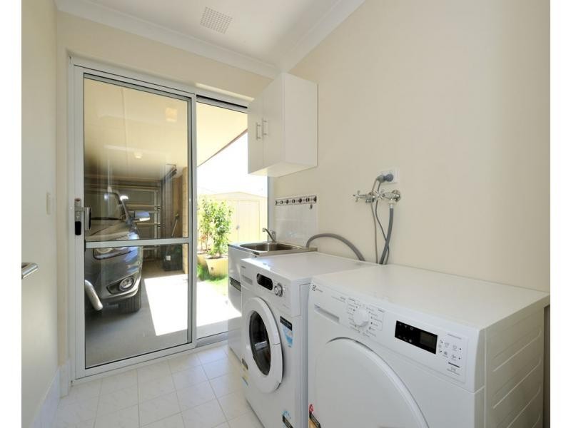 17 Jutland Avenue, Baldivis WA 6171