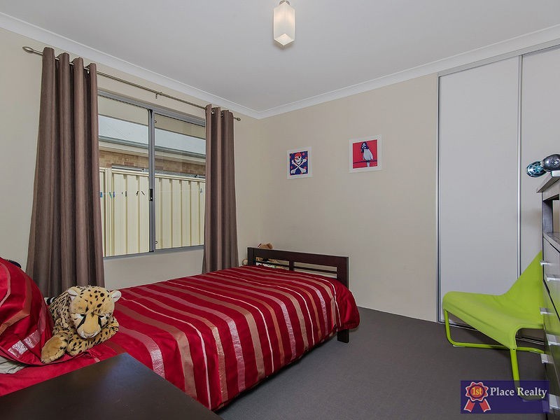 7 Cheney Loop, Secret Harbour WA 6173