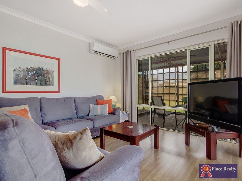 6 Tanby Place, Cooloongup WA 6168