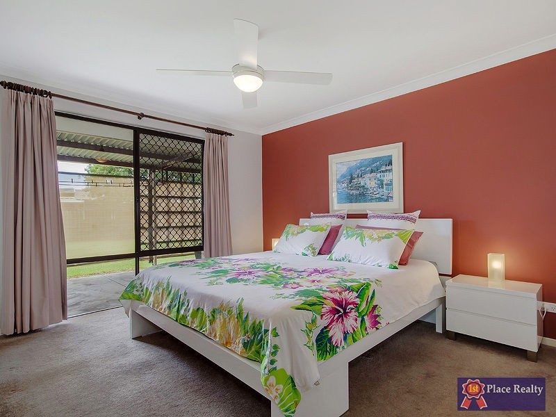 6 Tanby Place, Cooloongup WA 6168