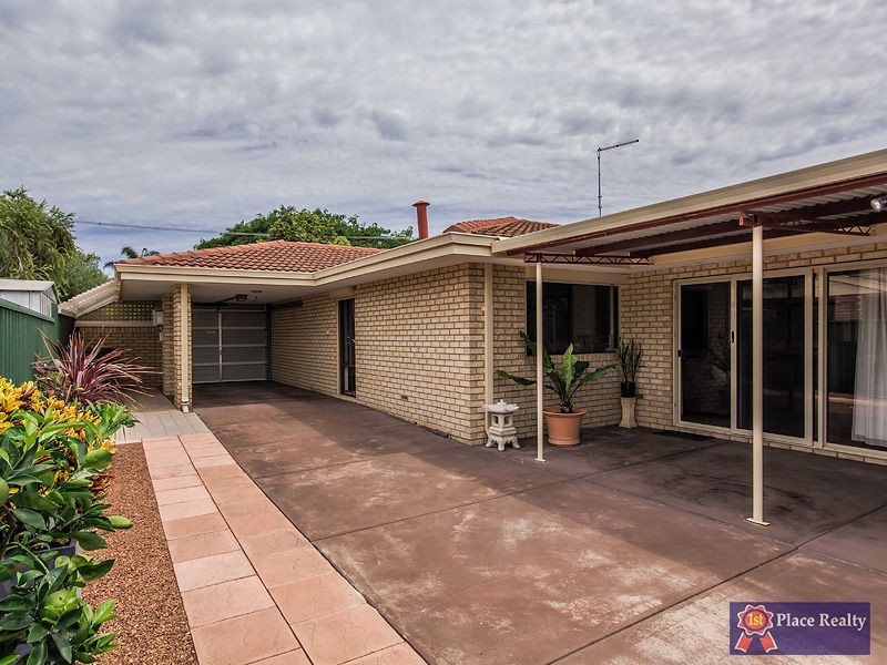 6 Tanby Place, Cooloongup WA 6168