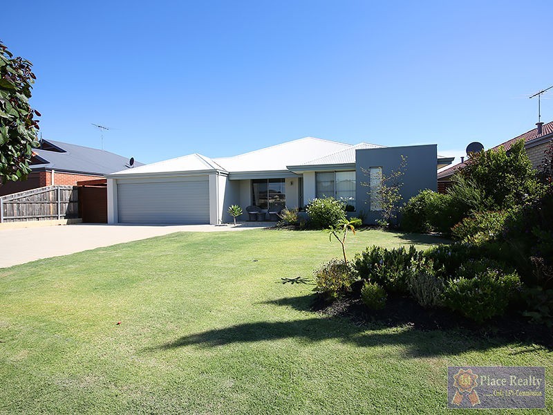 74 Seascapes Boulevard, Halls Head WA 6210