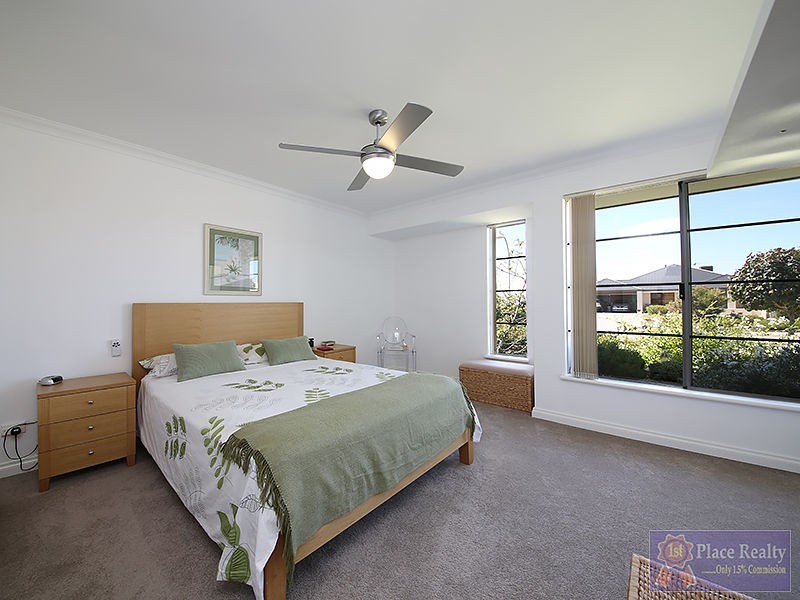 74 Seascapes Boulevard, Halls Head WA 6210
