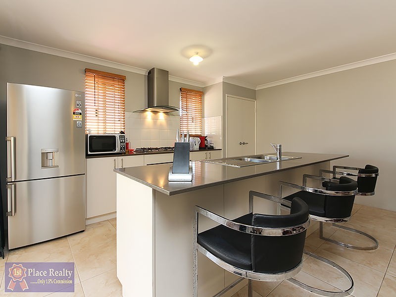 41 Seascapes Boulevard, Halls Head WA 6210