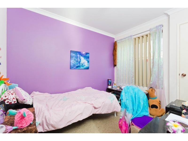 11 Gorman Place, Calista WA 6167