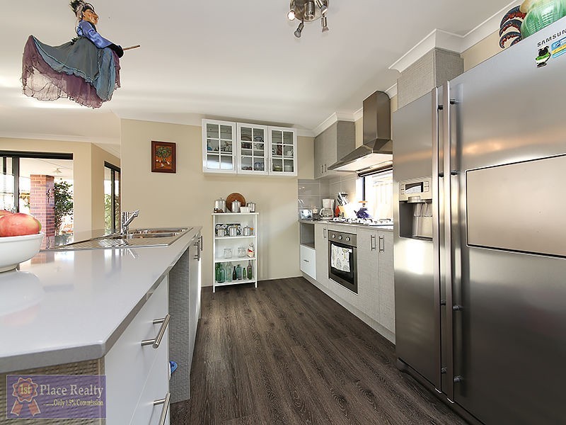 16 Breton Bend, Baldivis WA 6171