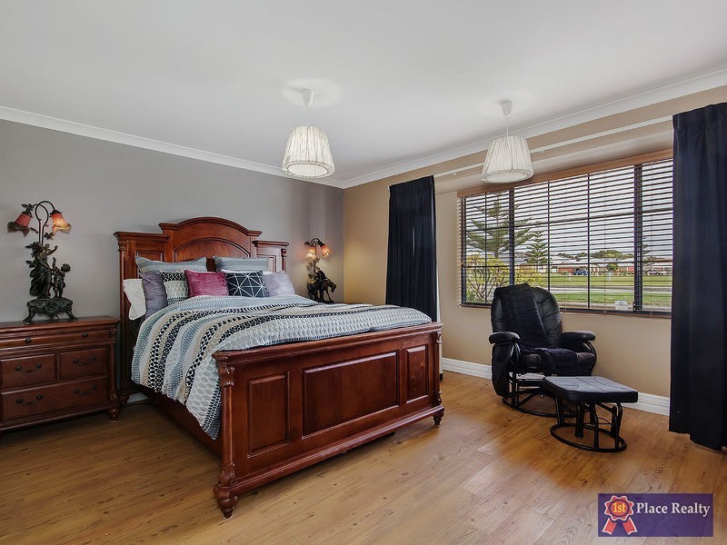 37 Lombadina Parade, Secret Harbour WA 6173