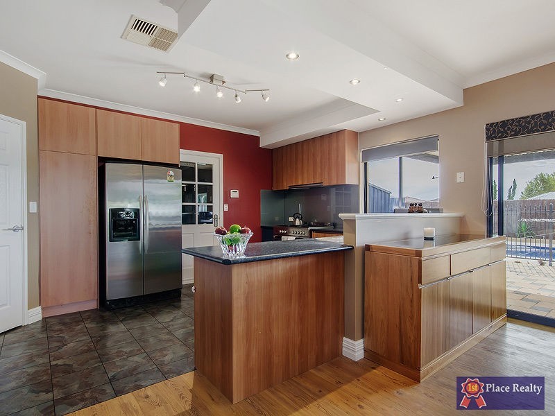 37 Lombadina Parade, Secret Harbour WA 6173