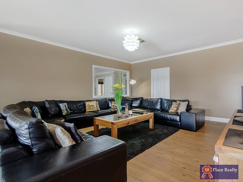 37 Lombadina Parade, Secret Harbour WA 6173