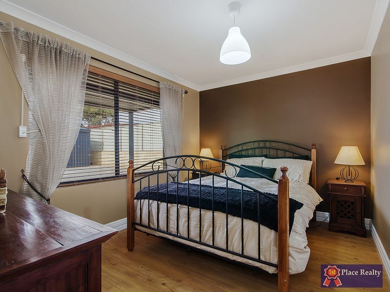 37 Lombadina Parade, Secret Harbour WA 6173