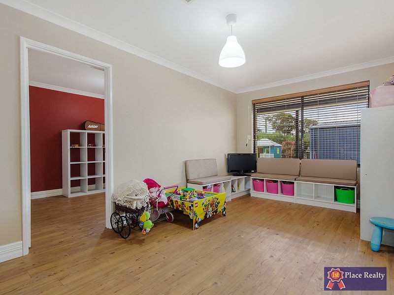 37 Lombadina Parade, Secret Harbour WA 6173