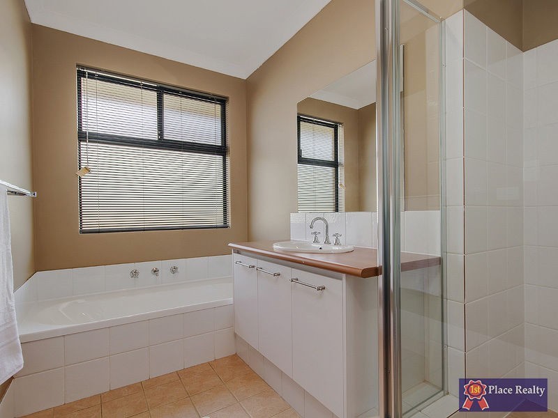 37 Lombadina Parade, Secret Harbour WA 6173