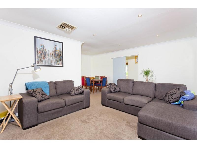 11 Wilgerup Place, Hillman WA 6168