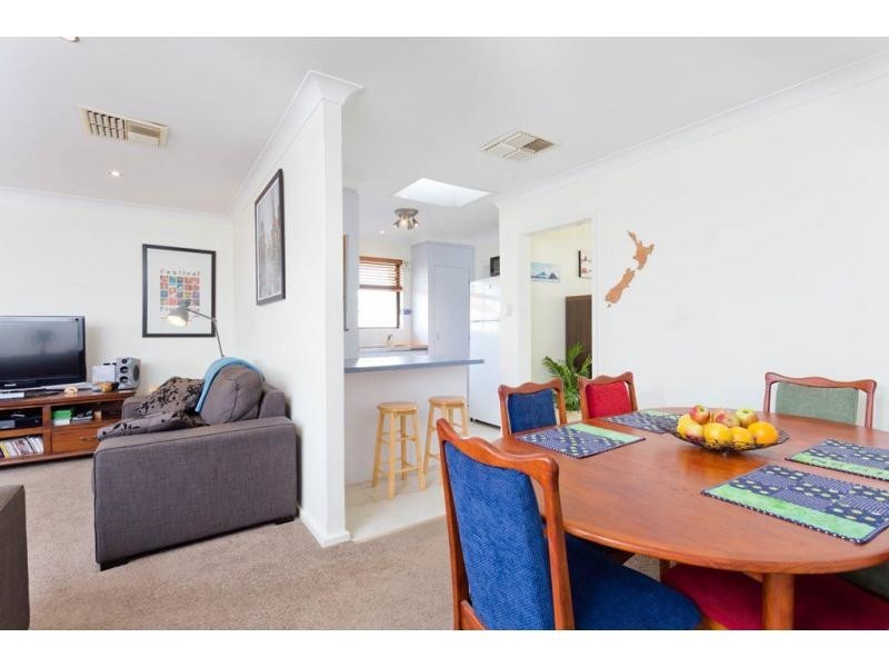 11 Wilgerup Place, Hillman WA 6168