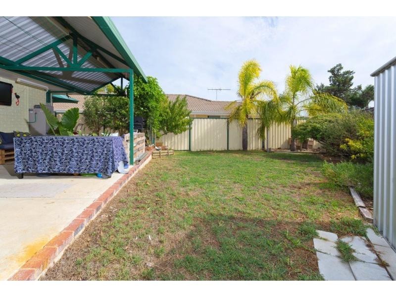 11 Wilgerup Place, Hillman WA 6168