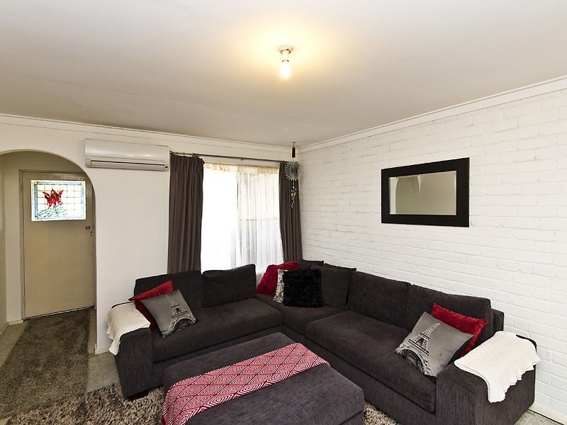 1/4 France Street, Mandurah WA 6210