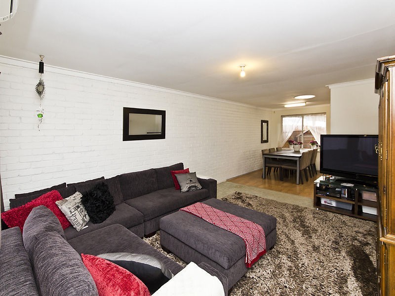 1/4 France Street, Mandurah WA 6210