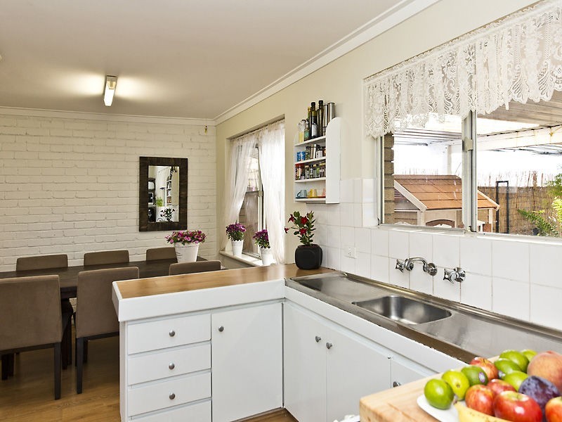 1/4 France Street, Mandurah WA 6210