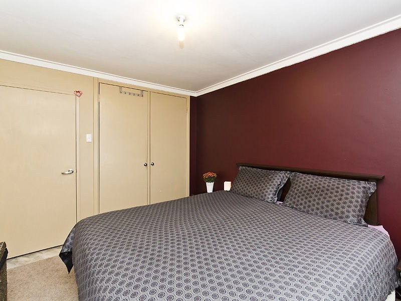 1/4 France Street, Mandurah WA 6210