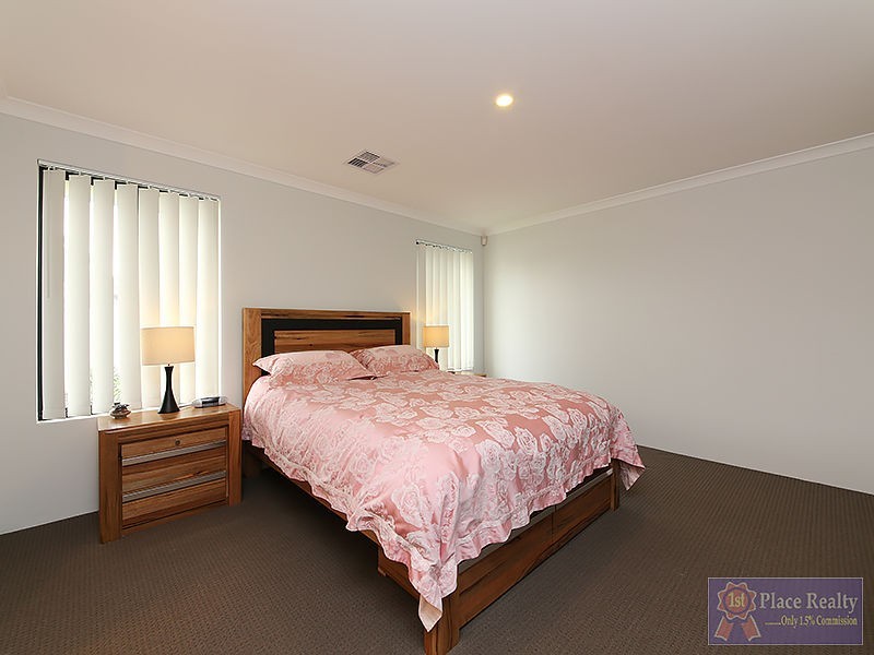 7 Harbord Avenue, Coodanup WA 6210