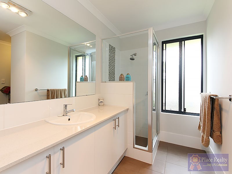 7 Harbord Avenue, Coodanup WA 6210