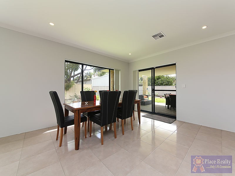 7 Harbord Avenue, Coodanup WA 6210