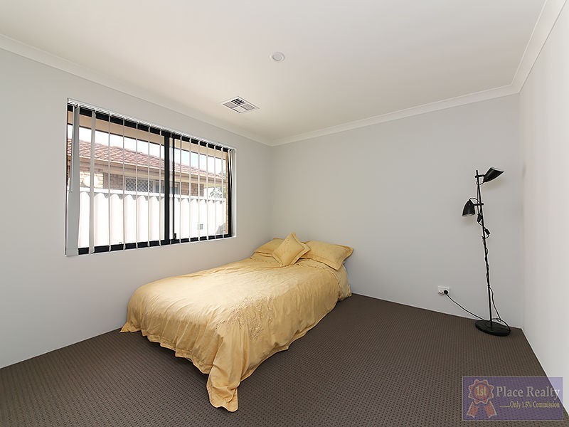 7 Harbord Avenue, Coodanup WA 6210