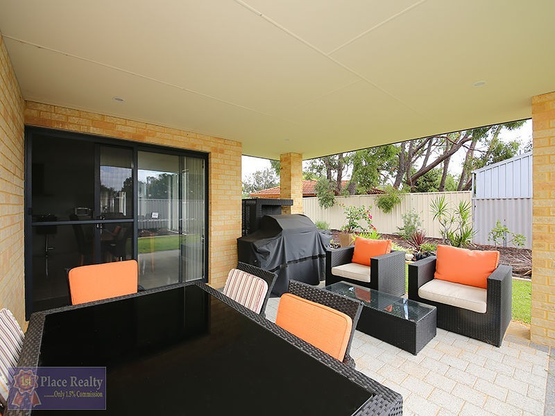 7 Harbord Avenue, Coodanup WA 6210