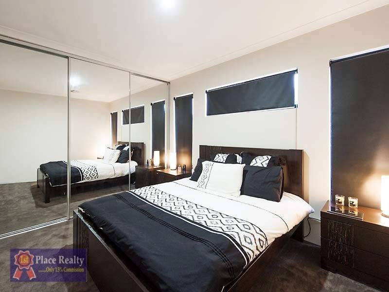 15 Warrior Pass, Madora Bay WA 6210
