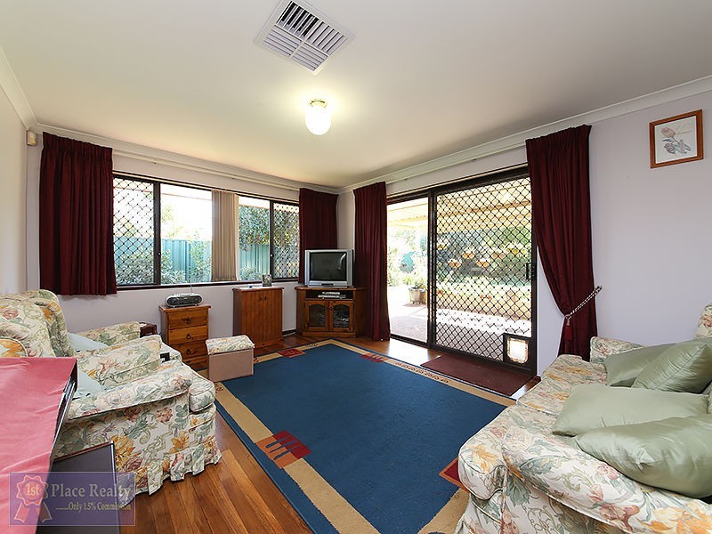 2 Wimba Place, Coodanup WA 6210