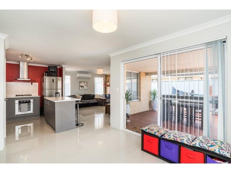 8 Coolabah Way, Baldivis WA 6171