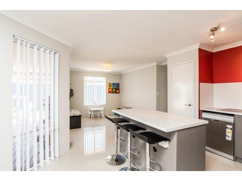 8 Coolabah Way, Baldivis WA 6171