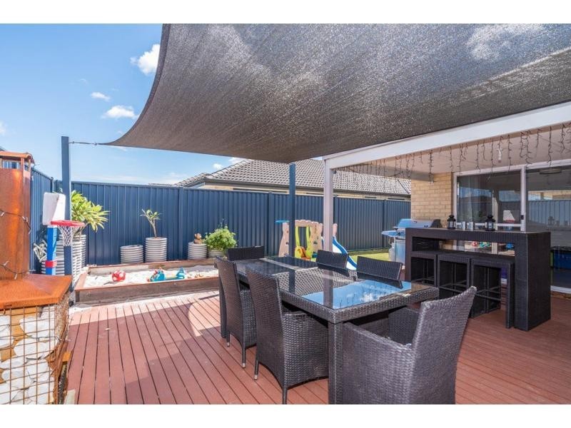 8 Coolabah Way, Baldivis WA 6171