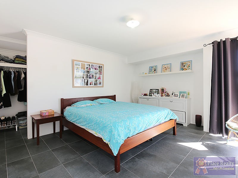 18 Cawana Parkway, Lakelands WA 6180