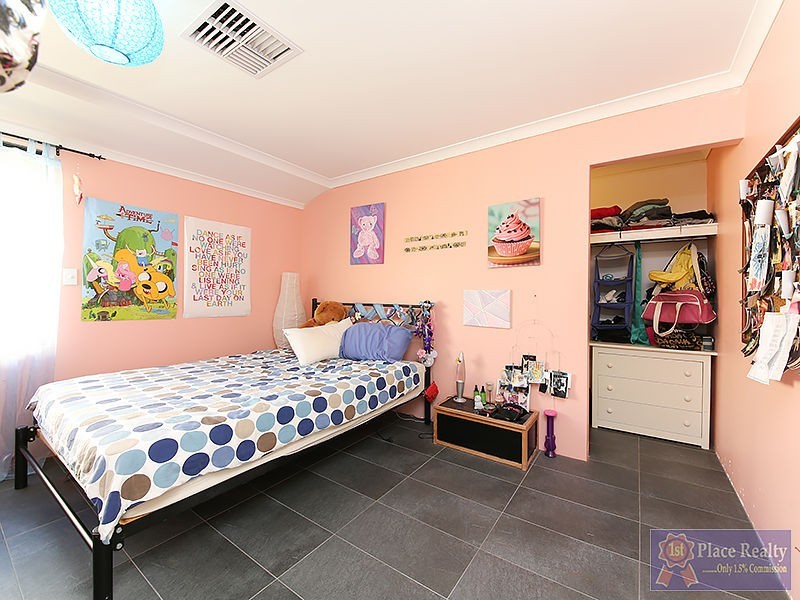 18 Cawana Parkway, Lakelands WA 6180