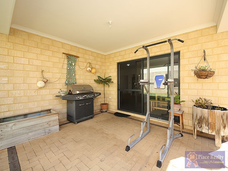 18 Cawana Parkway, Lakelands WA 6180