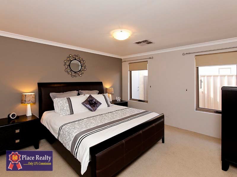 66 Three Bears Loop, Secret Harbour WA 6173