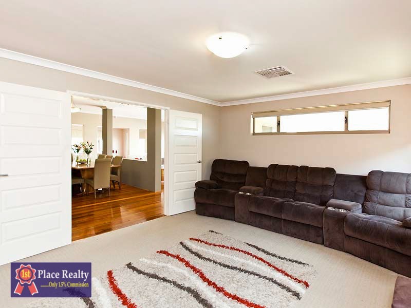 66 Three Bears Loop, Secret Harbour WA 6173