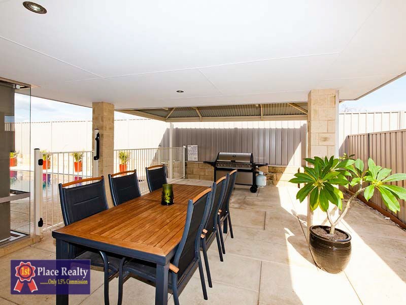 66 Three Bears Loop, Secret Harbour WA 6173