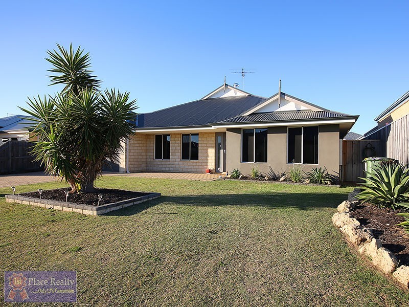 9 Tranquility Way, Halls Head WA 6210