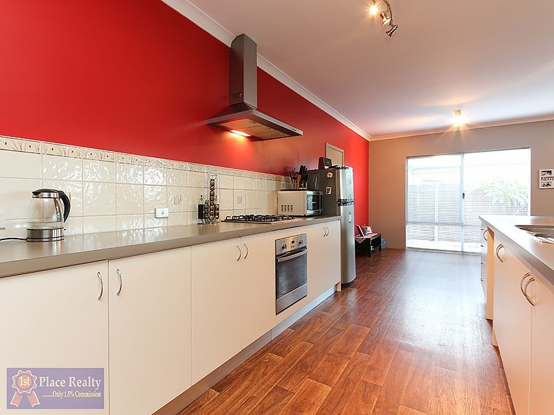 9 Tranquility Way, Halls Head WA 6210