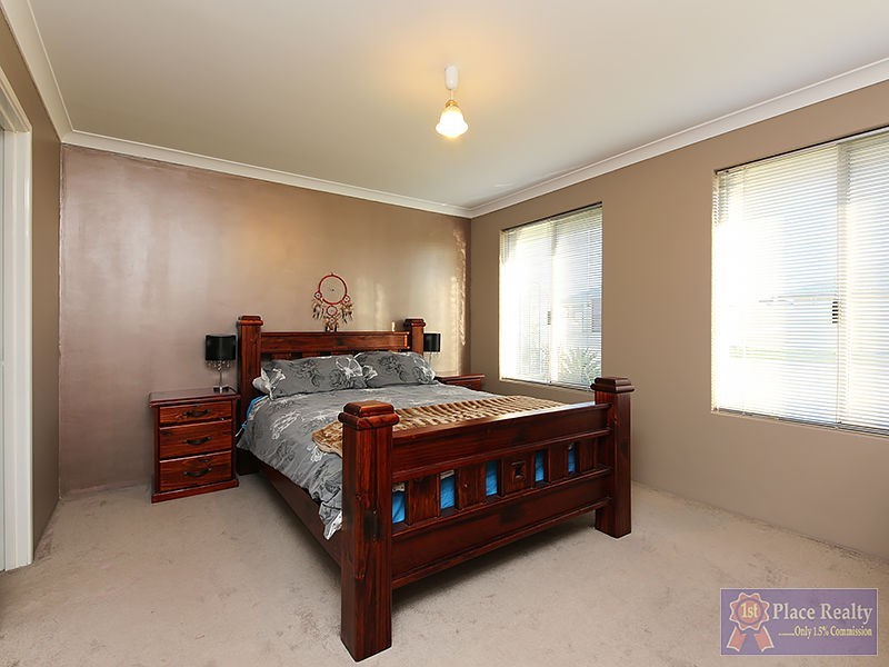 9 Tranquility Way, Halls Head WA 6210