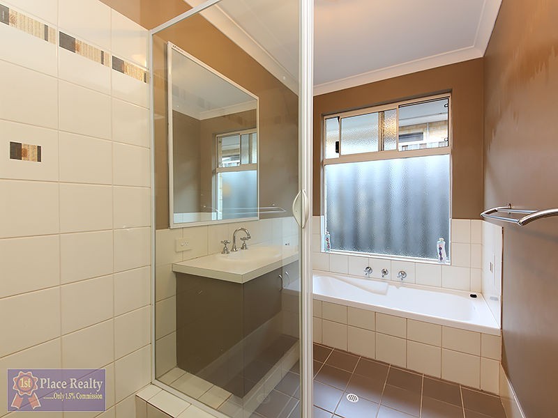 9 Tranquility Way, Halls Head WA 6210