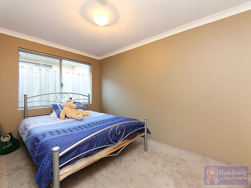 9 Tranquility Way, Halls Head WA 6210