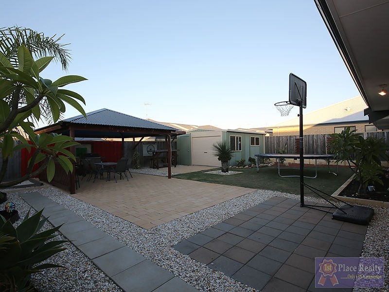 9 Tranquility Way, Halls Head WA 6210