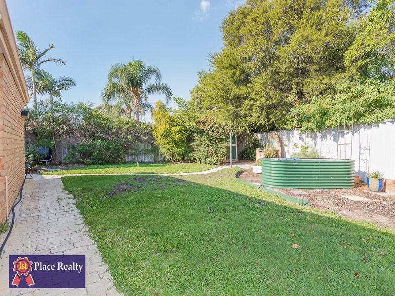 6 Holland Place, Wilson WA 6107